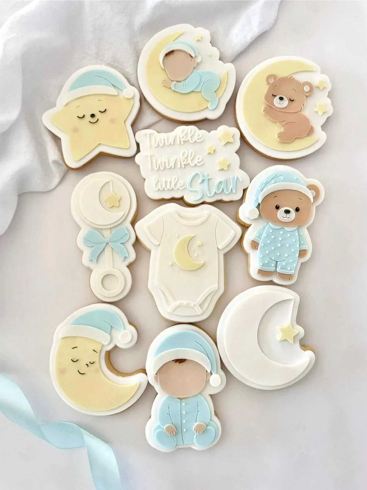 TWINKLE TWINKLE LITTLE STAR