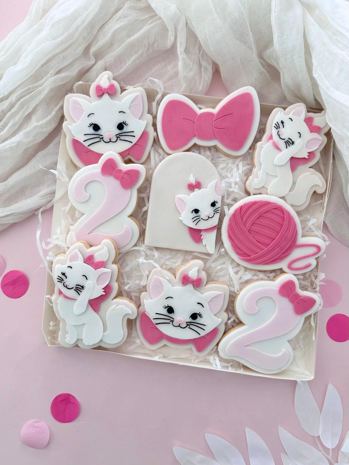 #1537 - Aristocat Plate