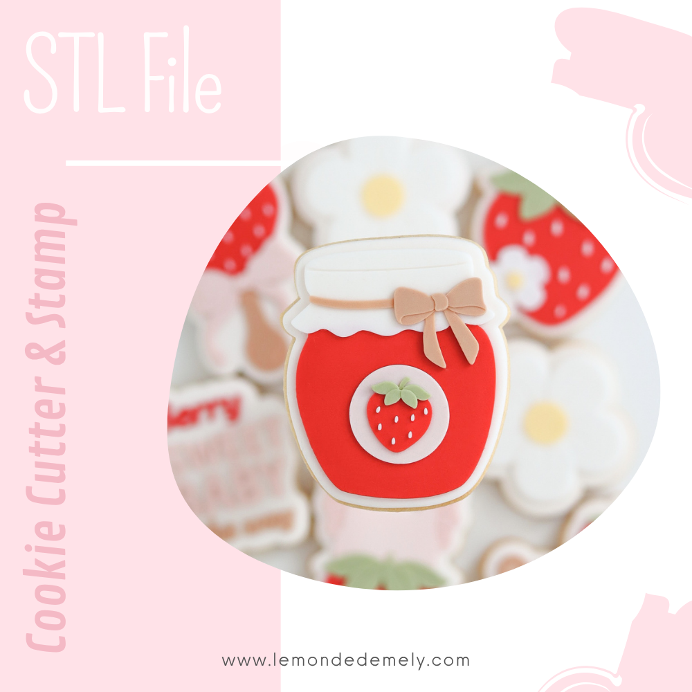#624 - Strawberry jam jar