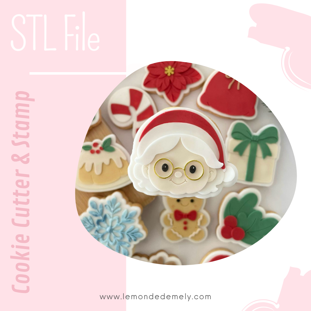 #1018 - Mrs Claus MINI