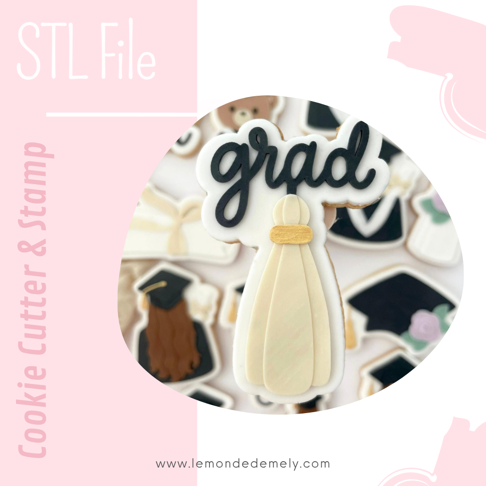 #707 - Grad with tassel