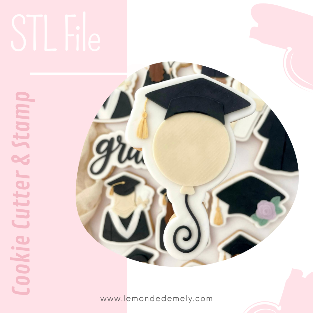 #713 - Balloon with Graduation Cap